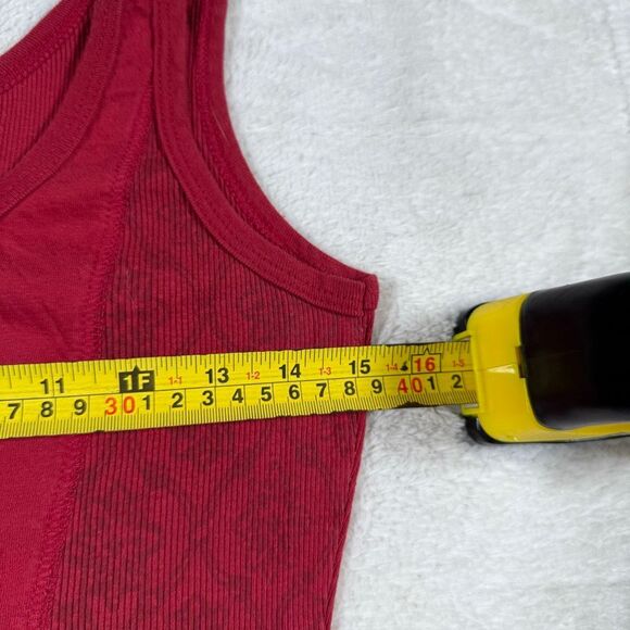 Harley Davidson Women’s Red Floral Tank Top - Picture 5 of 6